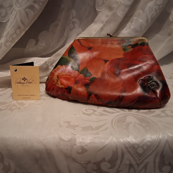 Patricia Nash New Floral Leather Clutch - Picture 1 of 7